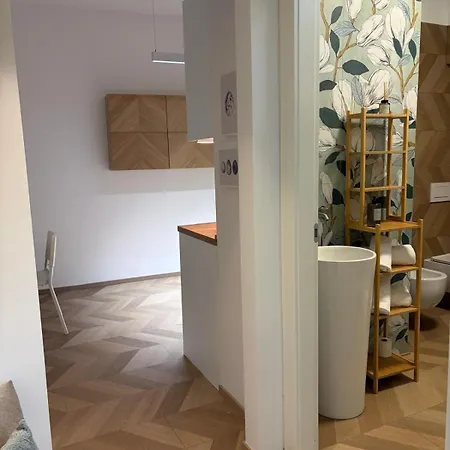 Domus Dea Dependence Per 4 Persone Апартаменты Бергамо