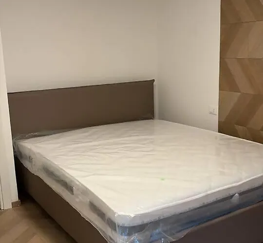 Domus Dea Dependence Per 4 Persone Bergame